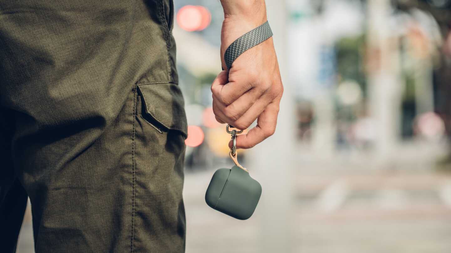 Чехол  Moshi Pebbo для AirPods (1st and 2nd Gen). Силикон, зеленый мятный